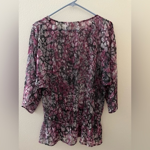 Chico’s  Sheer Scoop Neck Elastic Waist 3/4 sleeve Blouse Medium 8 Chico’s 1 - Picture 4 of 6